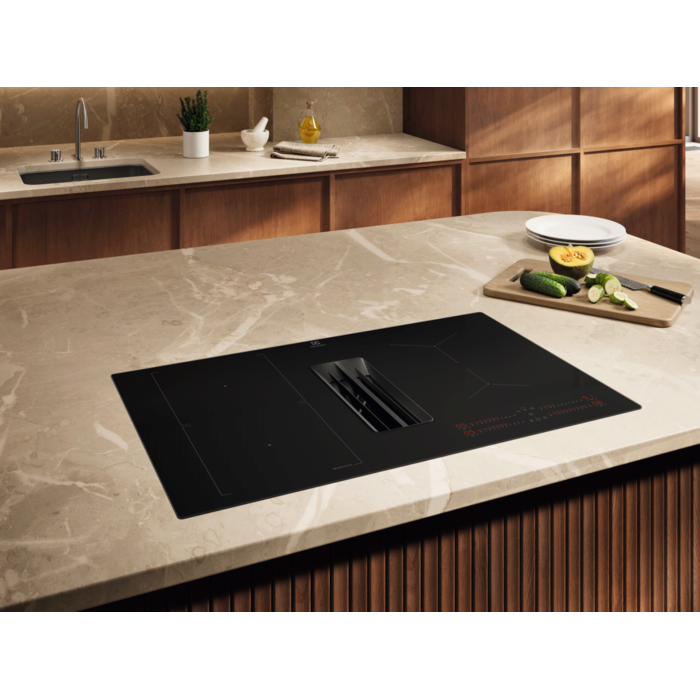 Electrolux - Kookplaat met afzuiging - KCC83480I