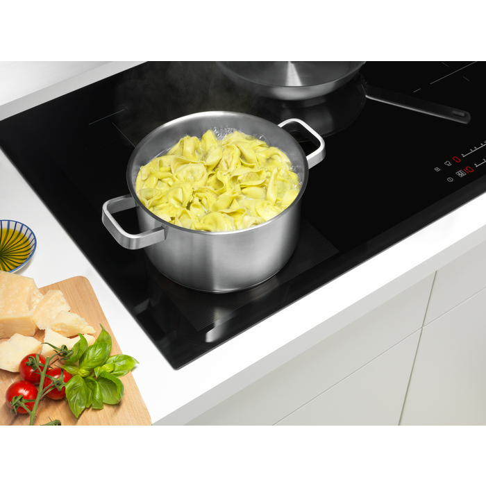Electrolux - Set de casseroles - E3SS