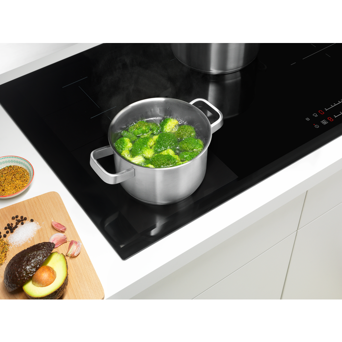 Electrolux - Set de casseroles - E3SS