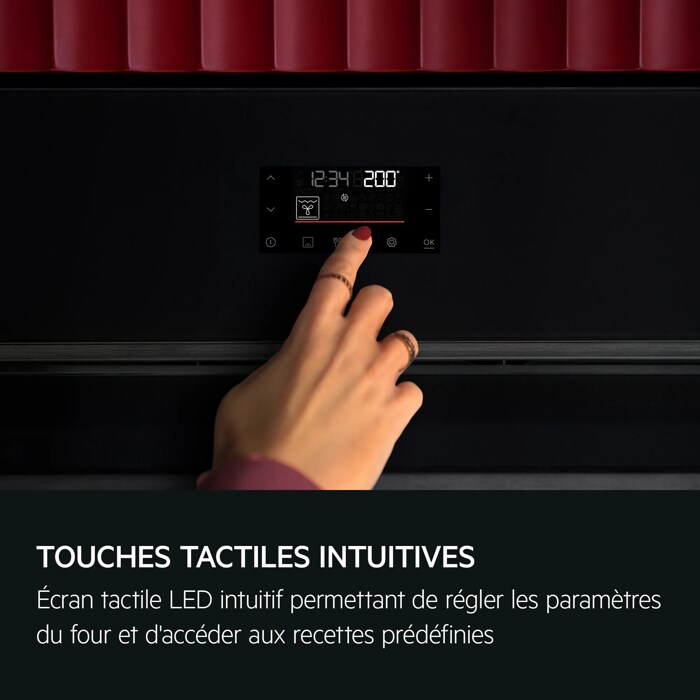TOUCHES TACTILES INTUITIVES Écran tactile LED intuitif permettant de régler les paramètres du fouret d'accéder aux recettes prédéfinies